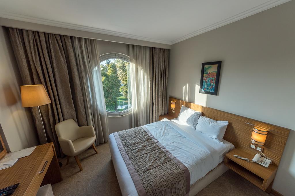 Hotel Almina Park Duzce Luaran gambar